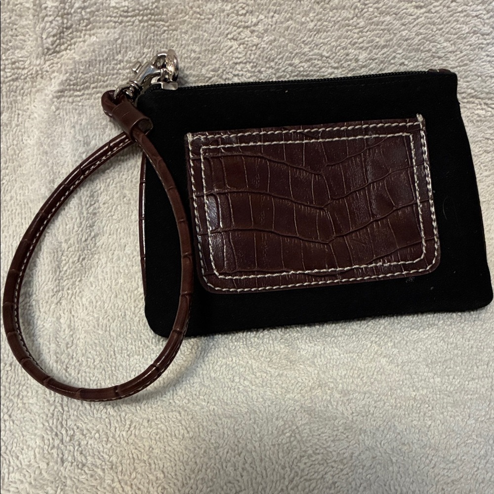 Liz Claiborne Black Suede Wristlet with Brown Croc Accent - Picture 3 of 14